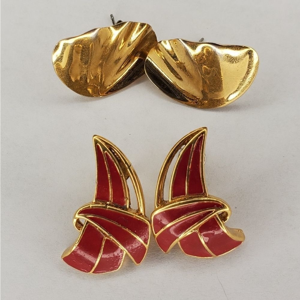 2 pair of Trifari vintage earrings